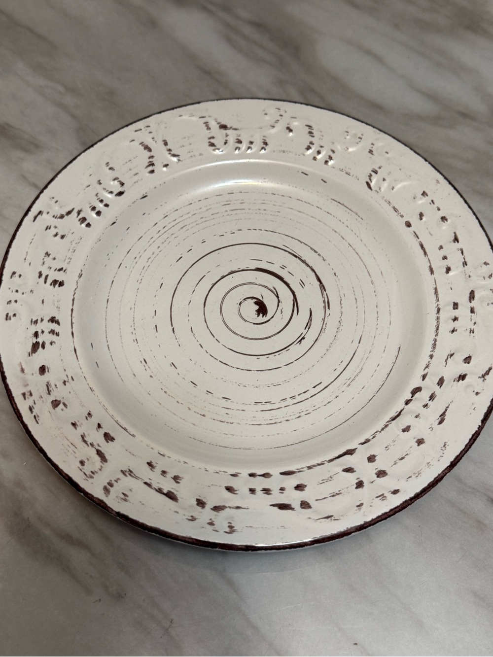 Pfaltzgraff Trellis White 10" Dinner Plate Ceramic Microwave Safe